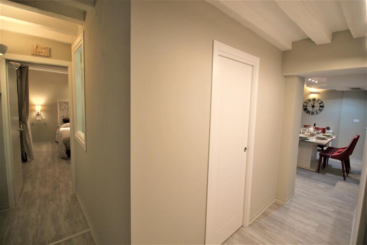 San Marco Fenice 3bdr 2bth Apartment Venedig